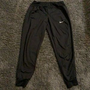 Nike thermal jogger/tights